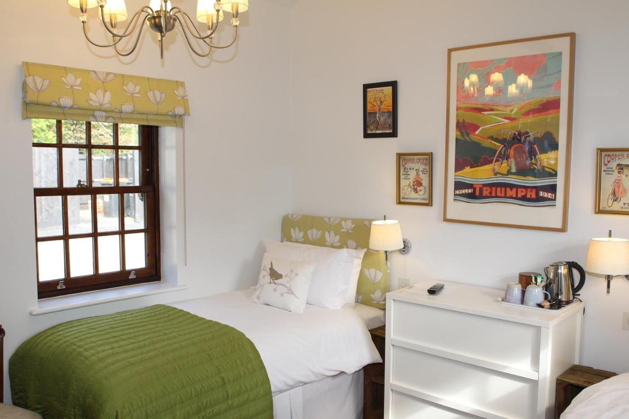 The Compasses Hotel เชมส์ฟอร์ด ห้อง รูปภาพ